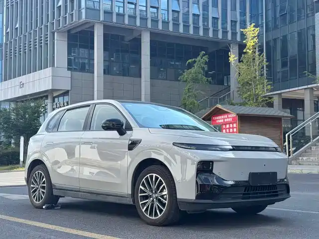 2025 Leapmotor B10