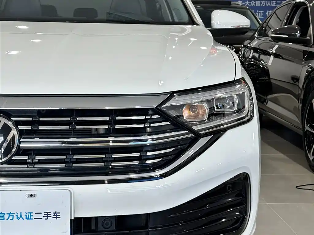 Volkswagen Sagitar — миниатюра 14