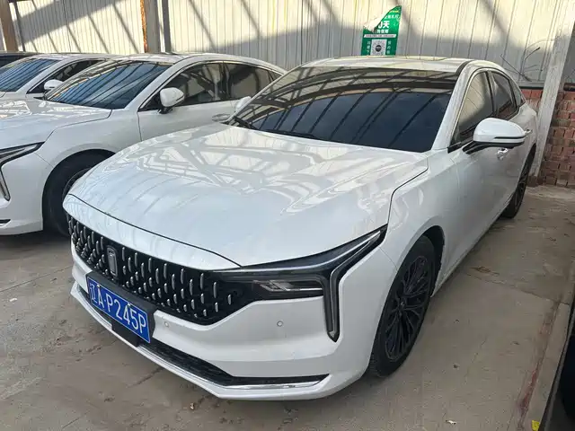 2022 Bestune B70