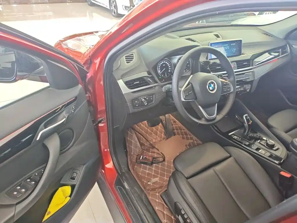 BMW X2 (Import) — миниатюра 16