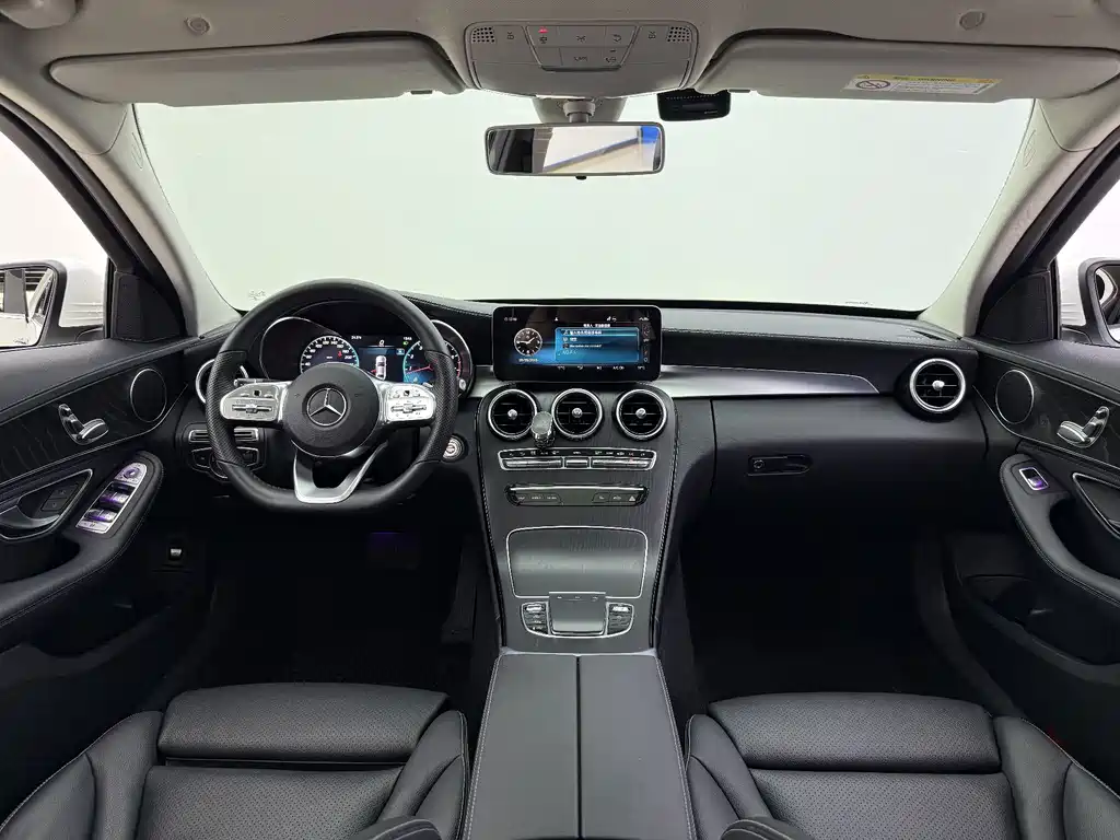 Mercedes-Benz C-Class — миниатюра 10