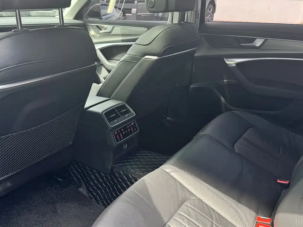 Audi A6L 2019 40 TFSI Luxury