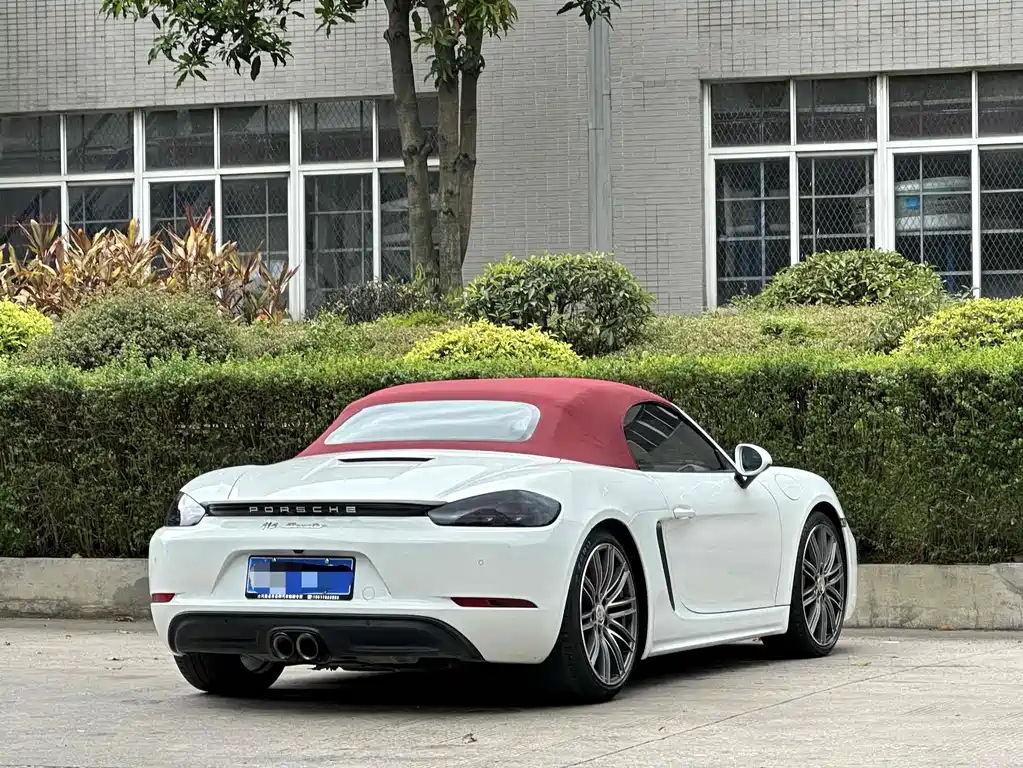 Porsche 718 2022 Boxster T 2.0T