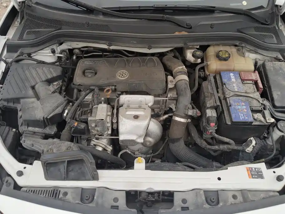 Buick Excelle — миниатюра 10