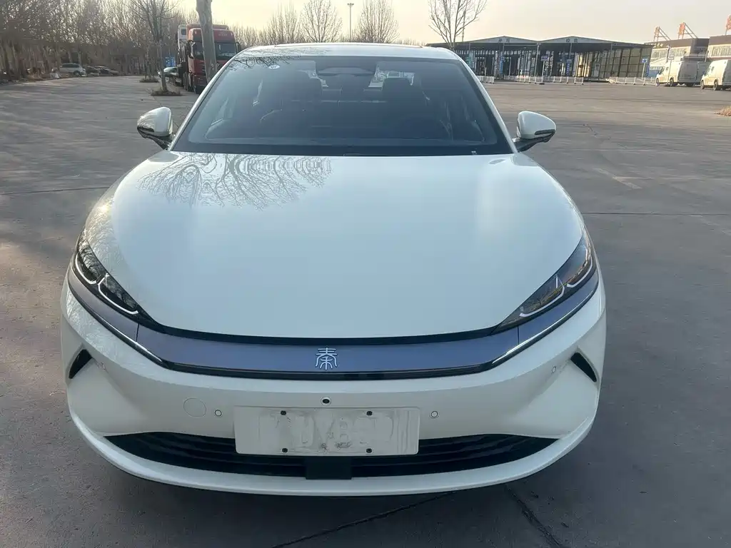Byd Qin L 2025