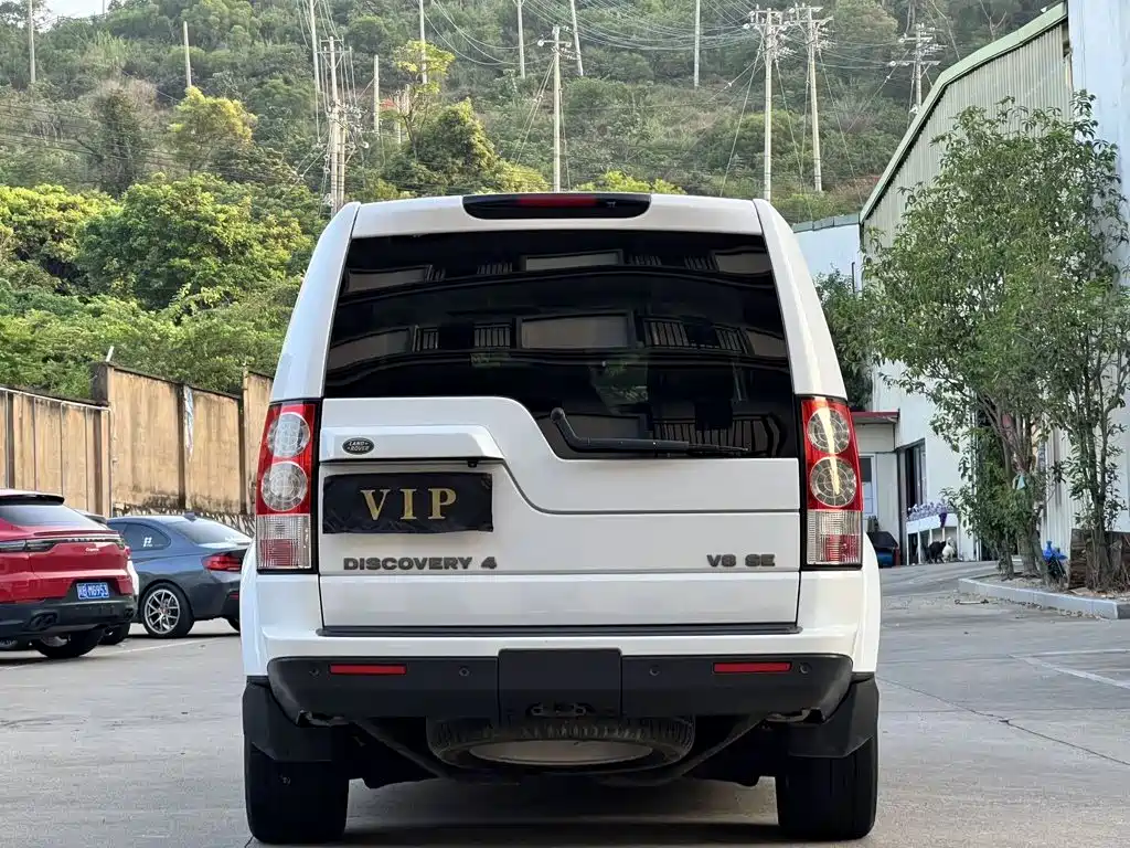 Land Rover Discovery — миниатюра 7