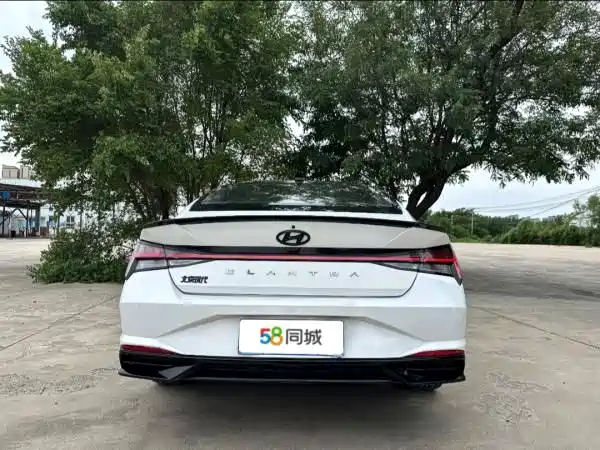 Hyundai Elantra — миниатюра 4