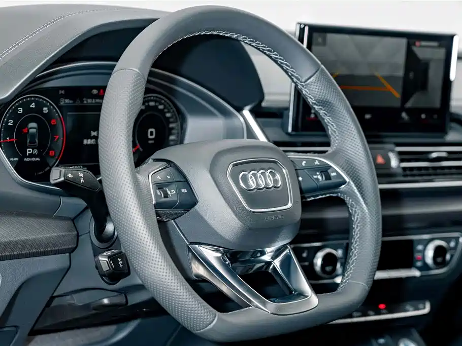 Audi Q5L Sportback — миниатюра 9