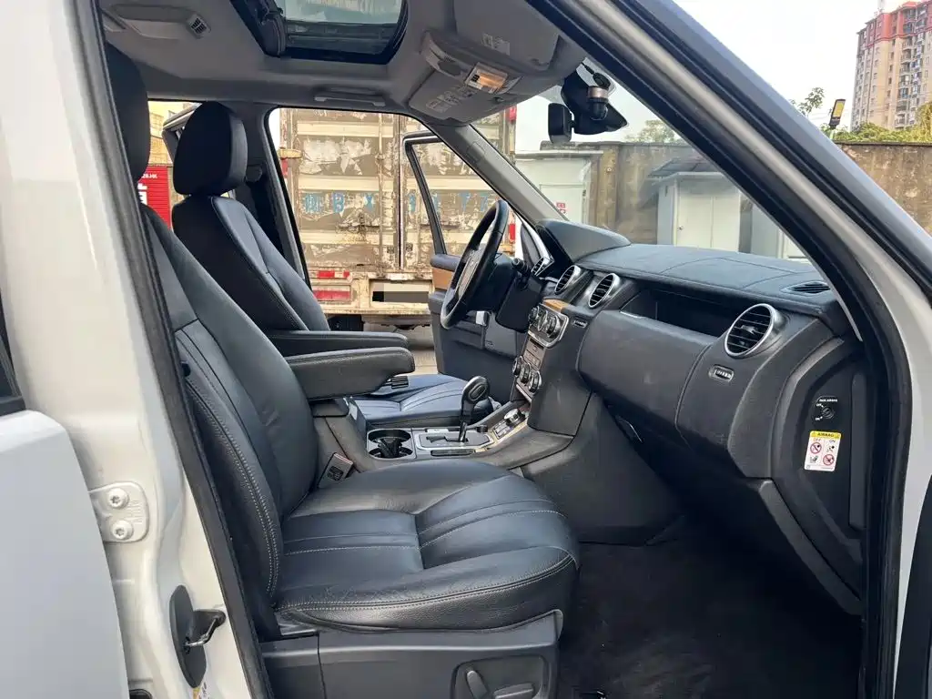 Land Rover Discovery — миниатюра 24
