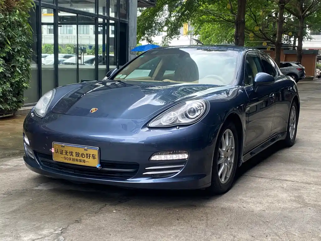 Porsche Panamera — миниатюра 2