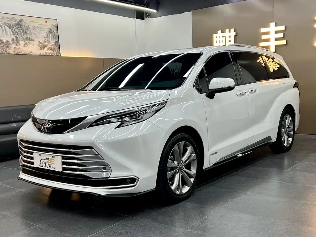Toyota Sienna 2022