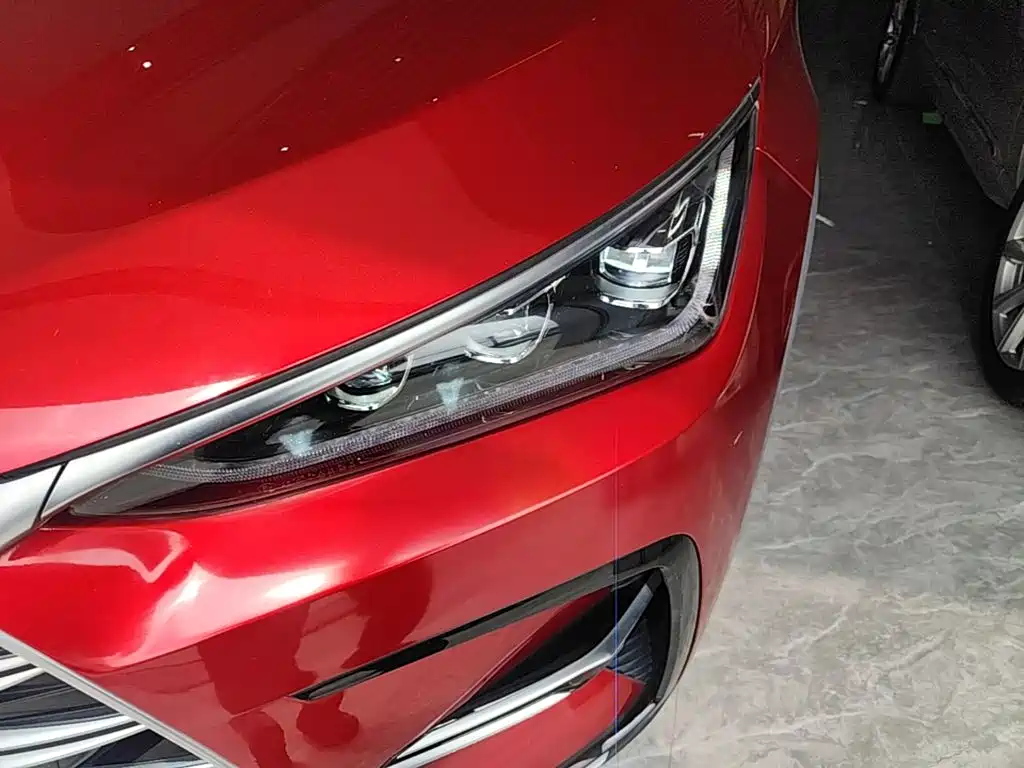 BYD Tang New Energy — миниатюра 24