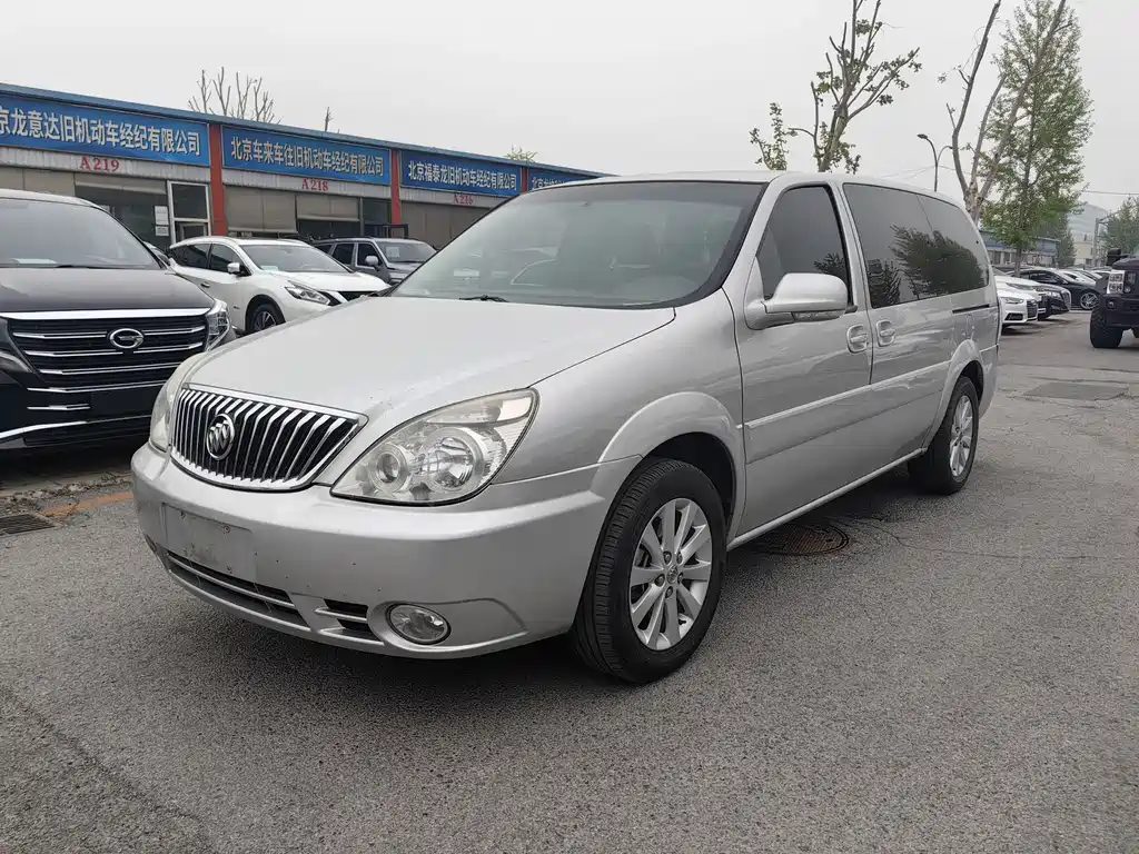Buick GL8 2016