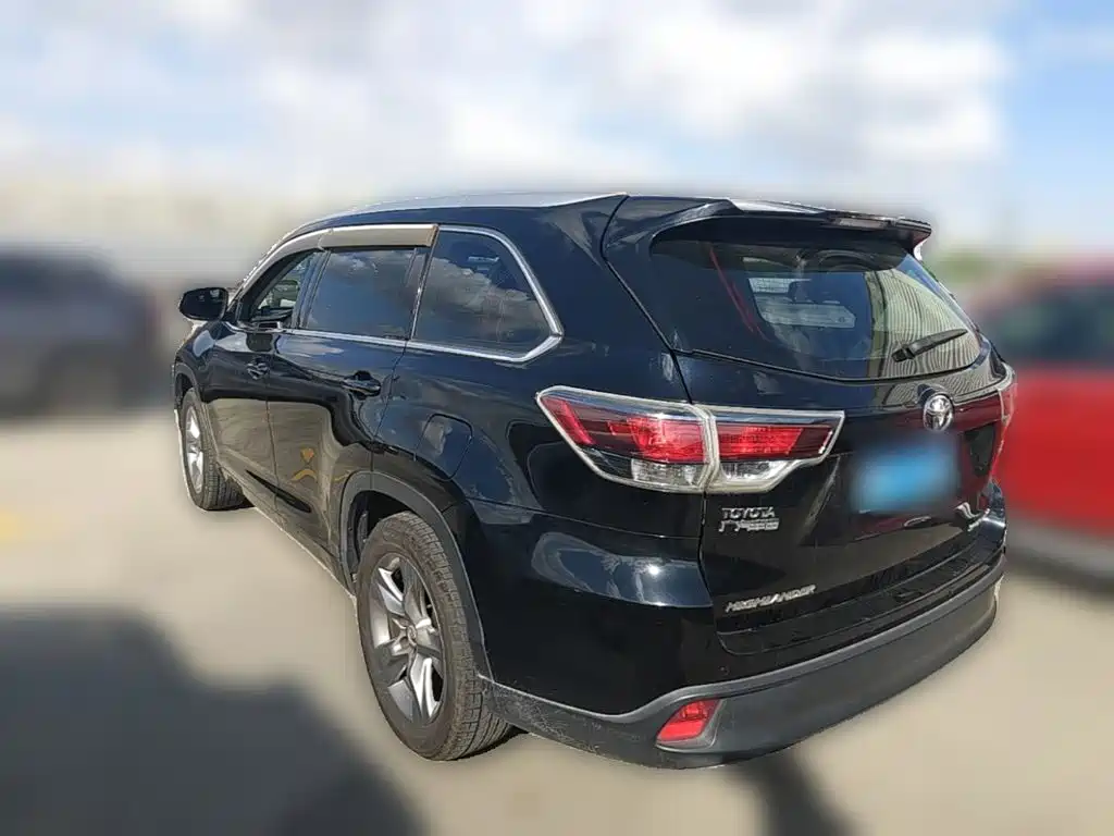 Toyota Highlander — миниатюра 25