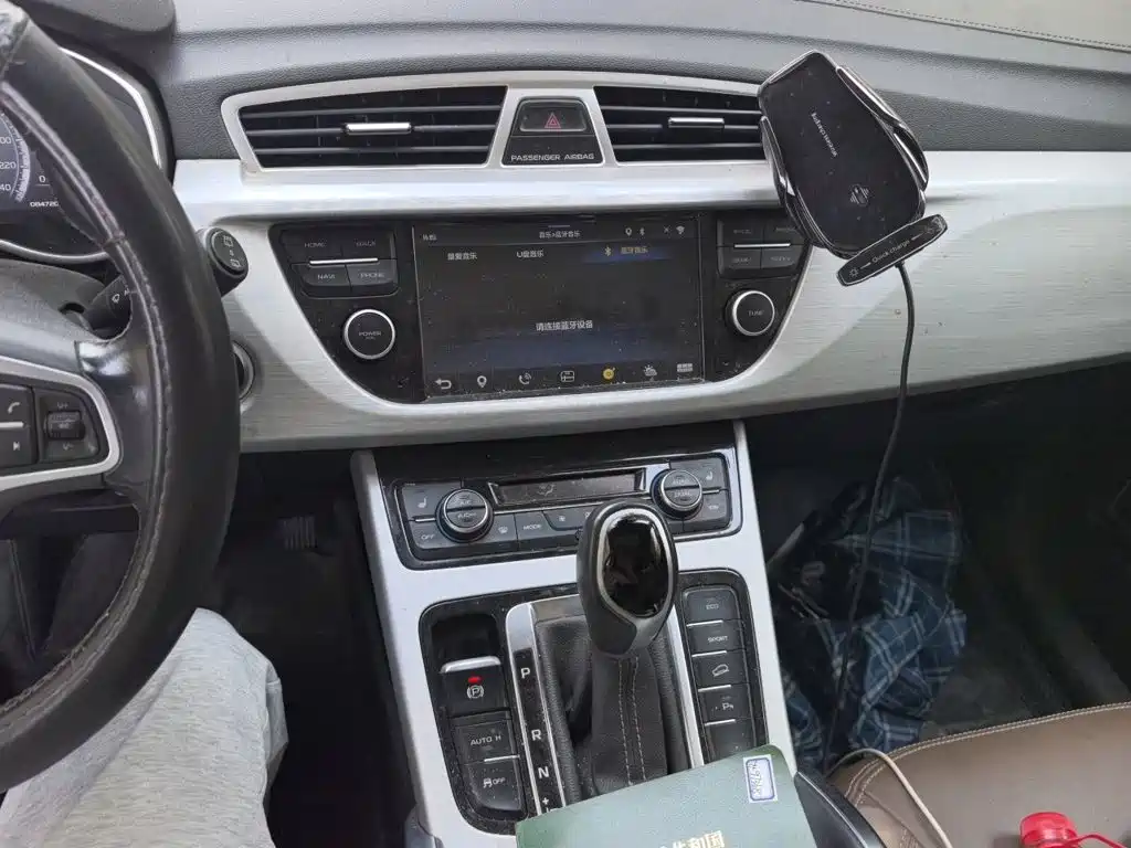 Geely Boyue — миниатюра 9