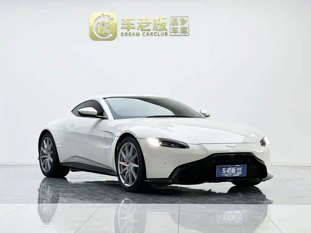Aston Martin V8 Vantage — миниатюра 3