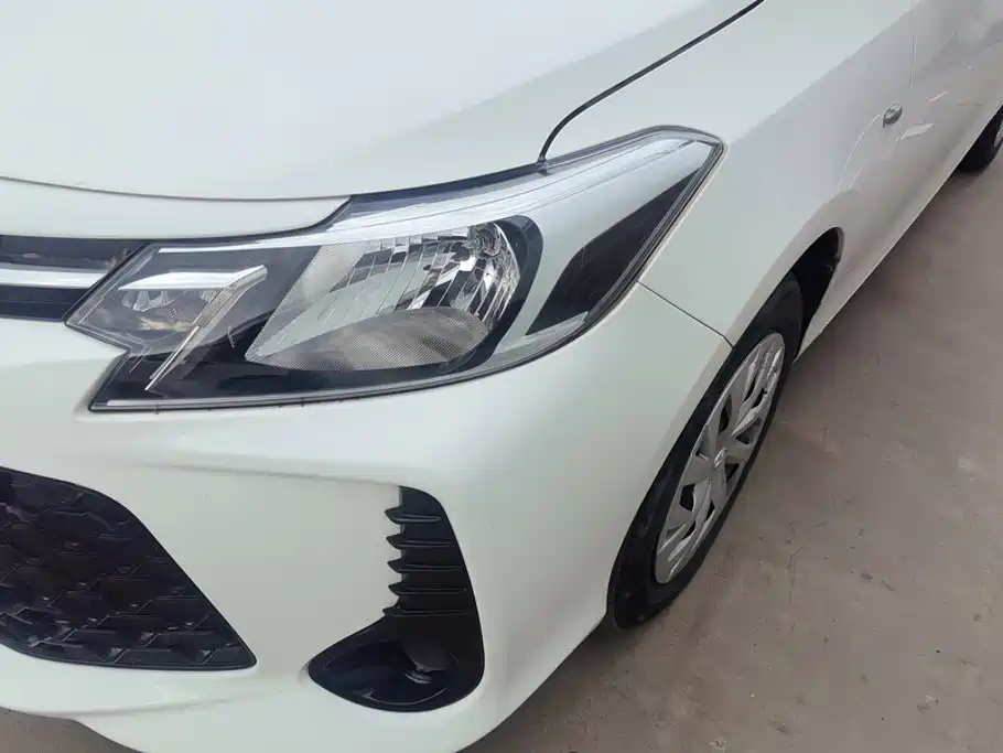 Toyota Vios FS — миниатюра 5