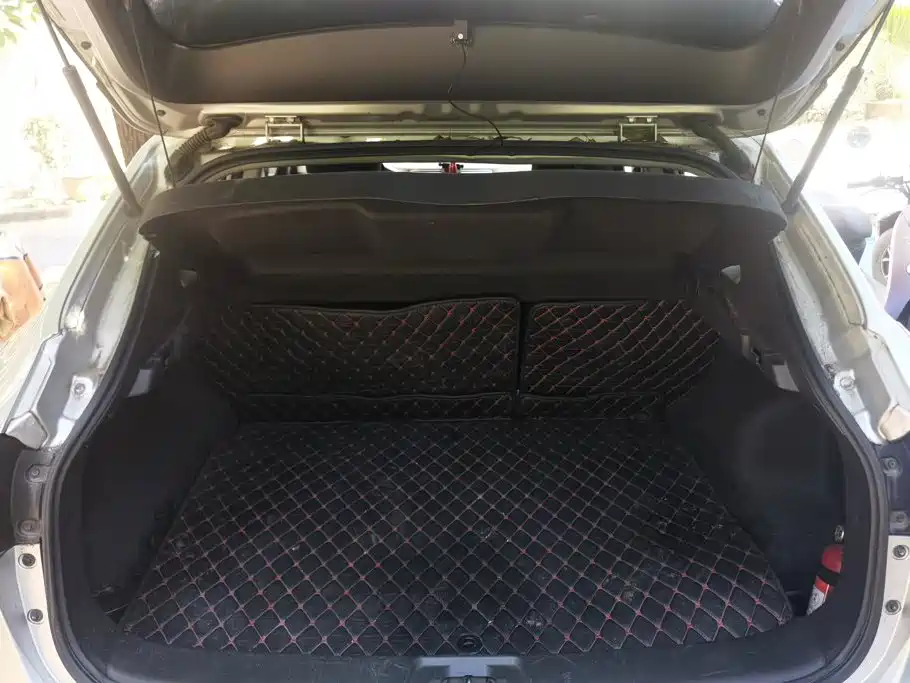 Nissan Qashqai — миниатюра 4