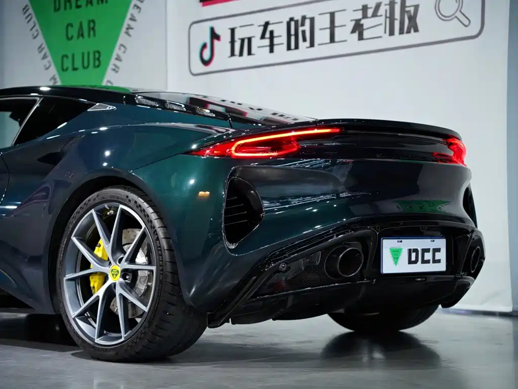 Lotus Emira — миниатюра 46