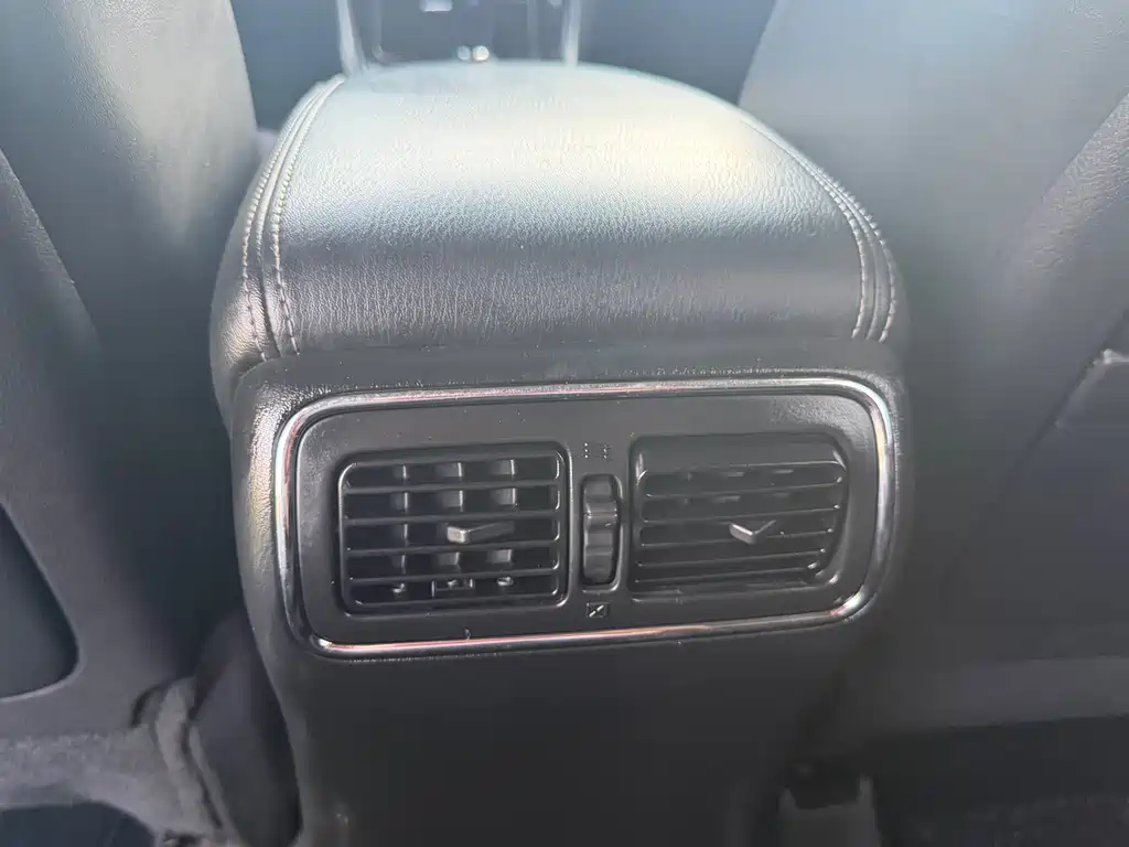 Infiniti QX50 2.5L Comfort Edition, фото 16