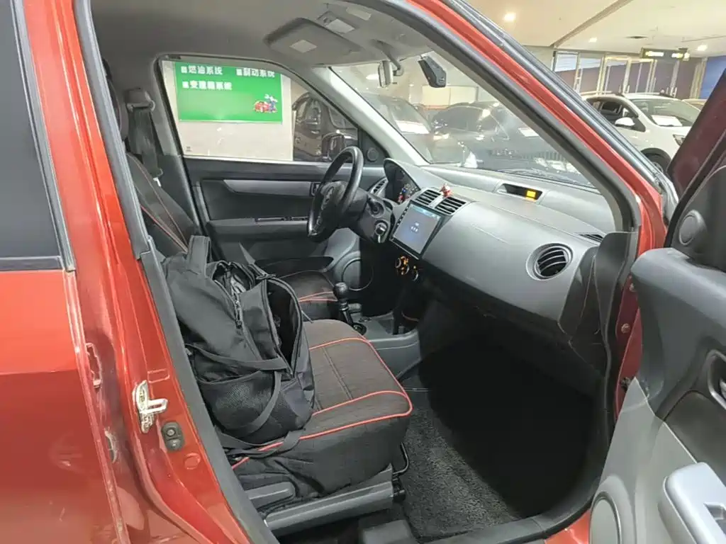 Suzuki Swift — миниатюра 25