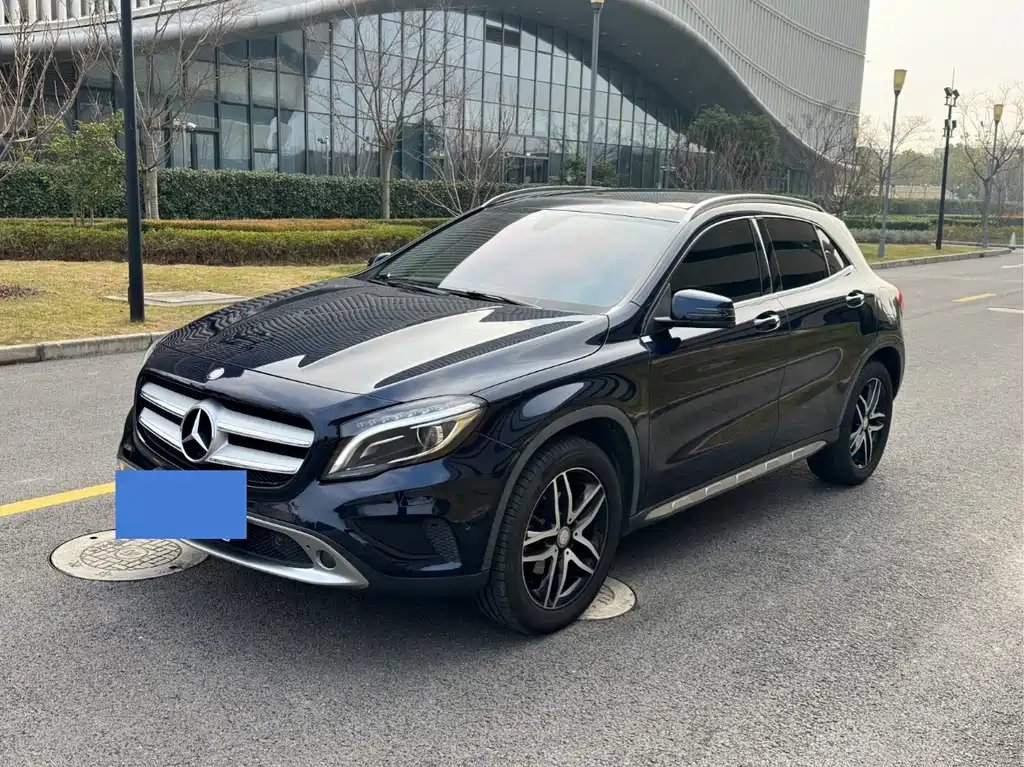 Mercedes-Benz GLA 2016