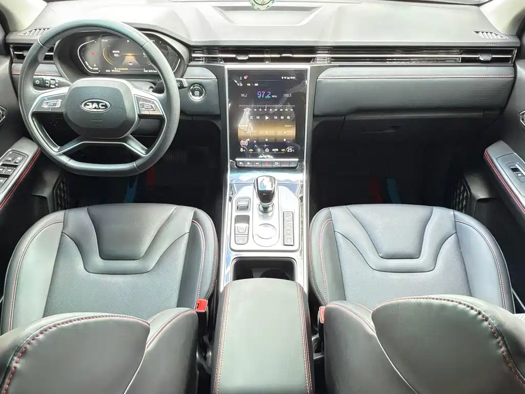 JIANGQI GROUP JAC T8