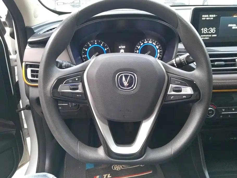 Changan Eado DT — миниатюра 15