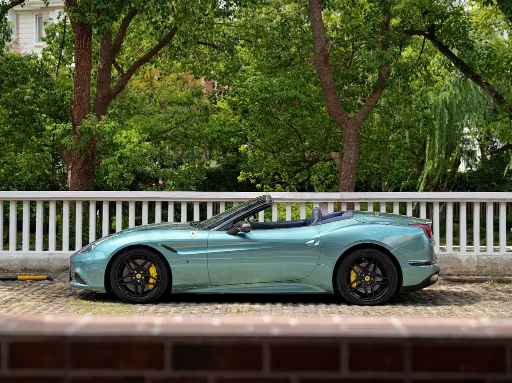 Ferrari California T — миниатюра 9