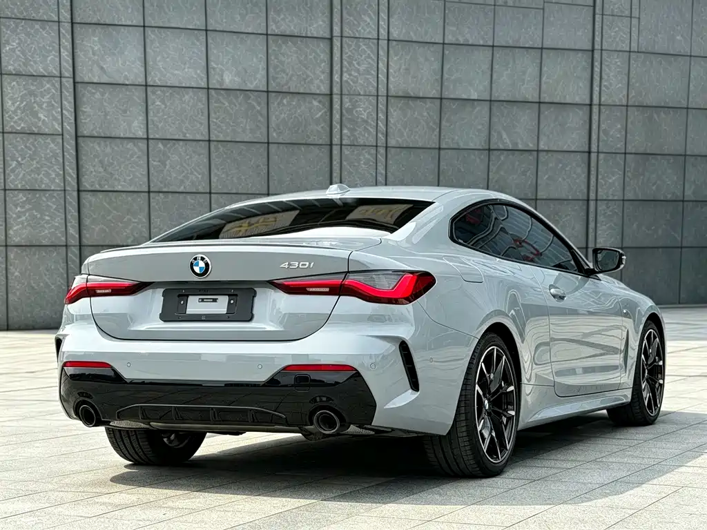 BMW 4 Series — миниатюра 19