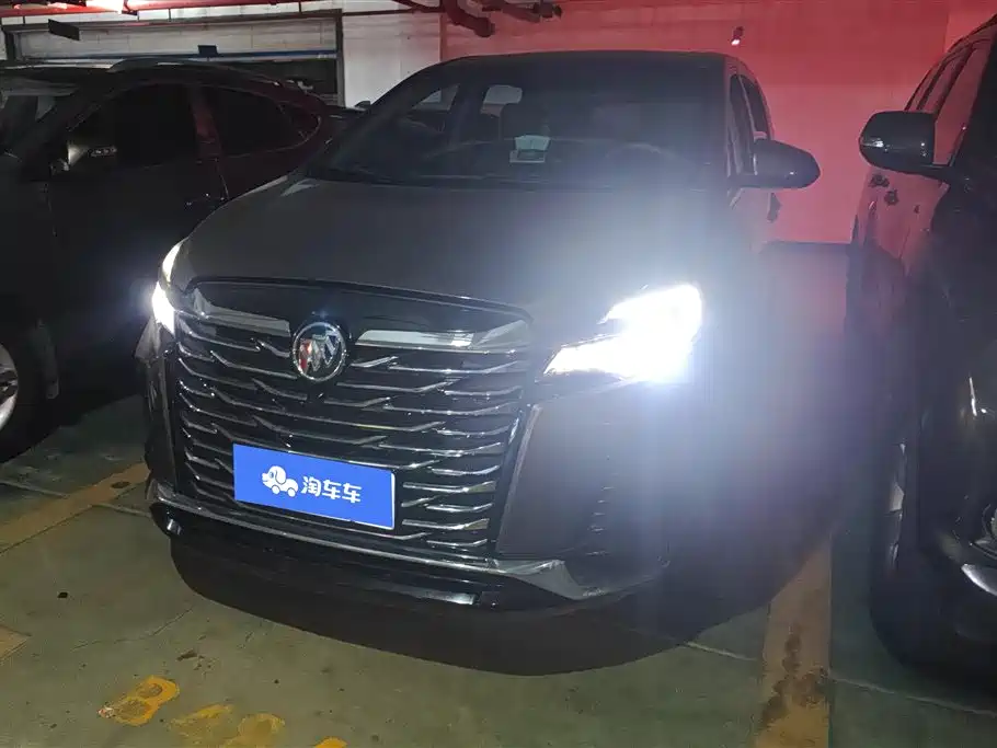 Buick GL8 2023