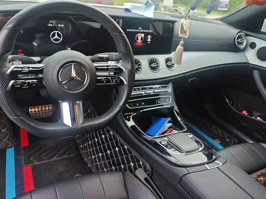 Mercedes-Benz E-Class (Import) — миниатюра 12