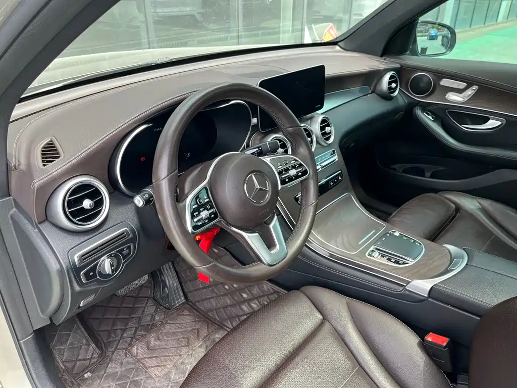 Mercedes-Benz GLC 2020 GLC 300 L 4MATIC