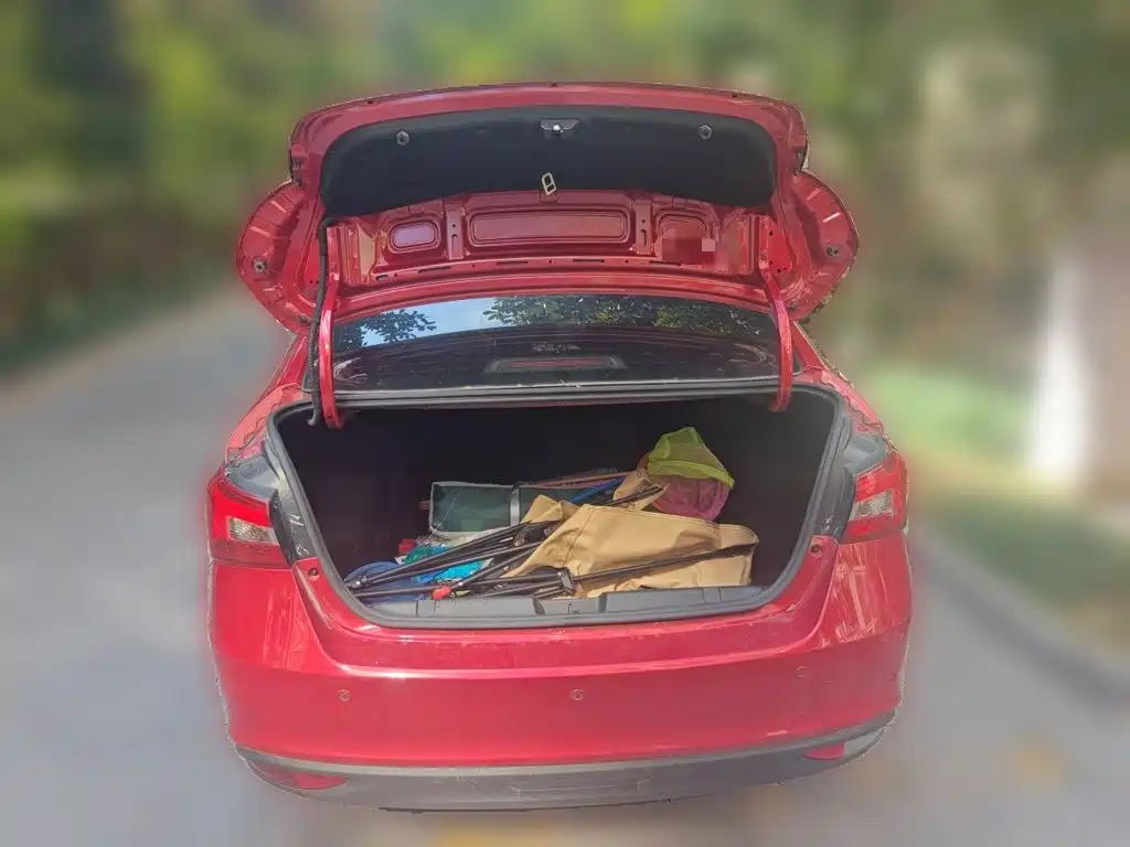 Chery Arrizo 5 — миниатюра 17