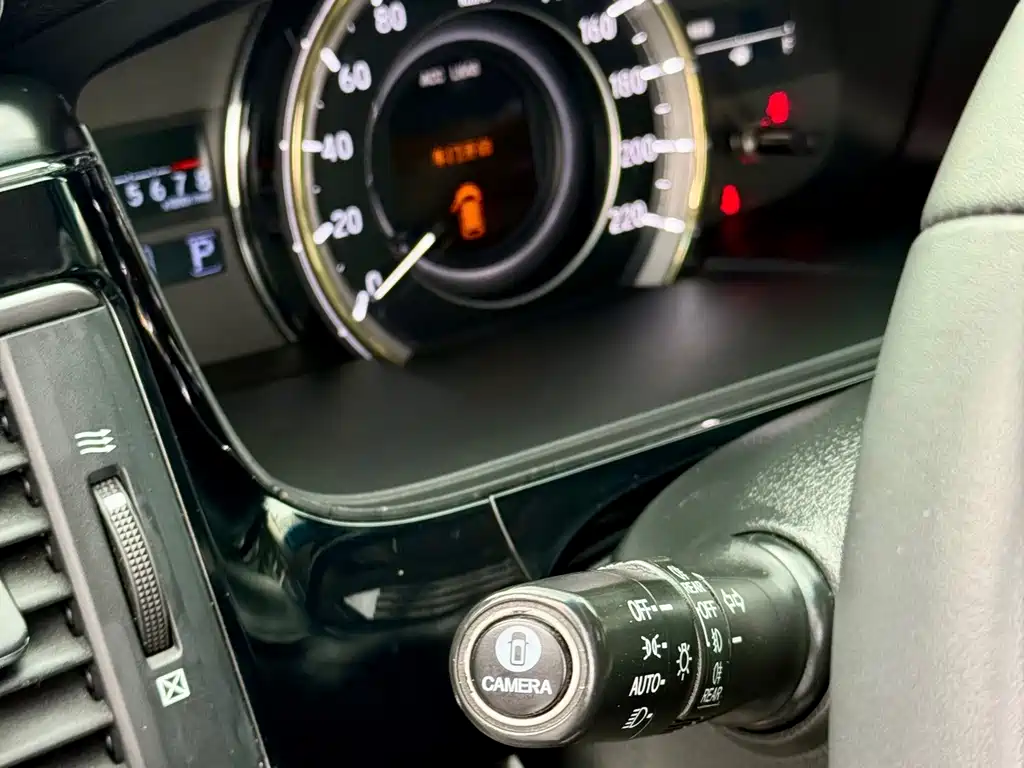 Honda Elysion — миниатюра 24