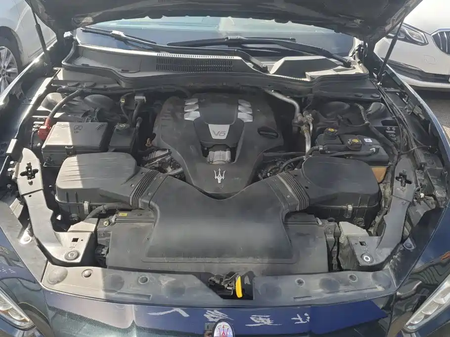 Maserati Ghibli — миниатюра 10