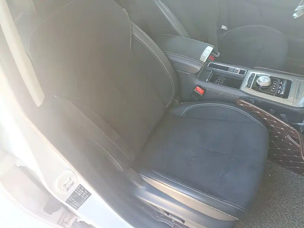 Roewe RX5 New Energy — миниатюра 25