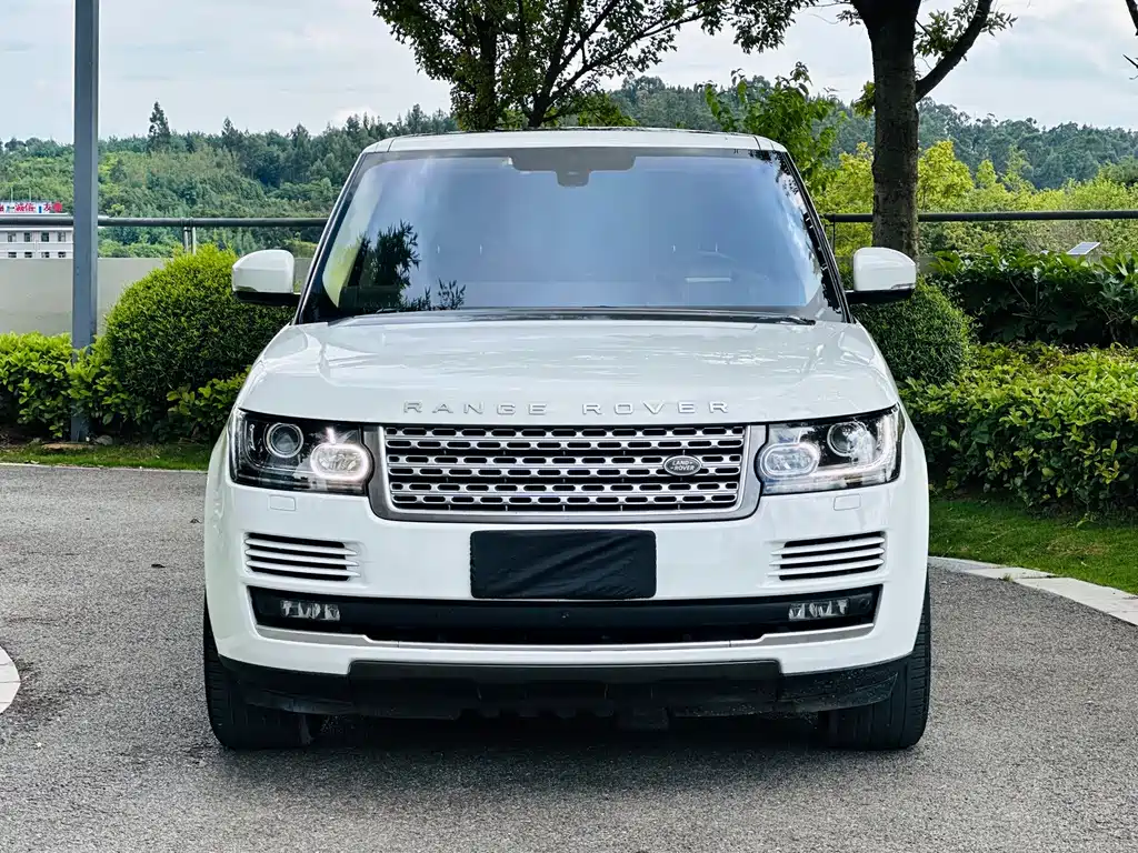 Land Rover Range Rover — миниатюра 2