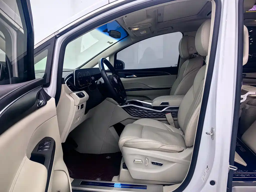 Buick GL8 2021 ES 653T Comfort