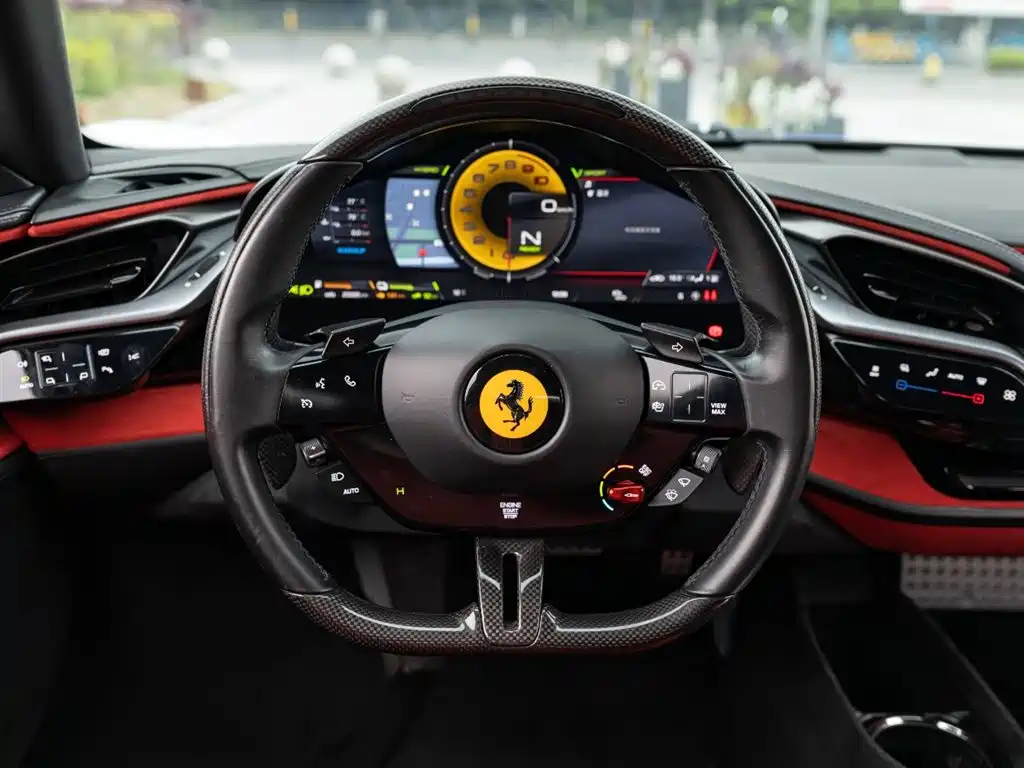 Ferrari SF90 - фото 12