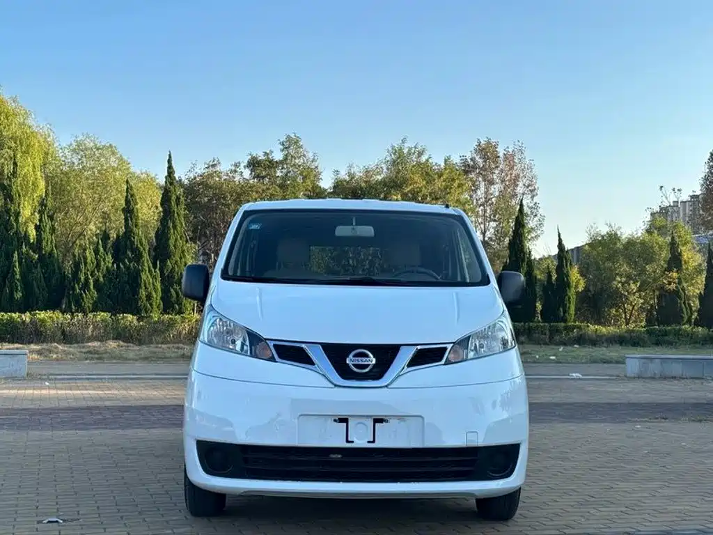 Nissan NV200 — миниатюра 2