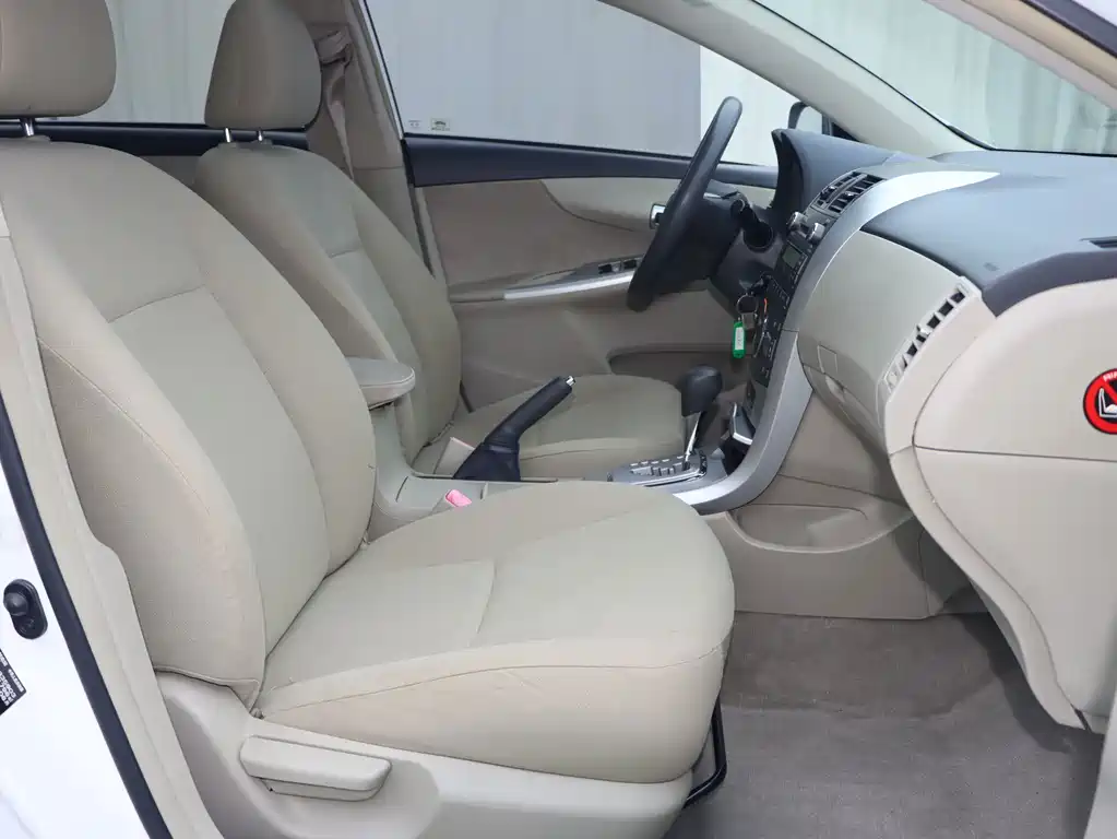 Toyota Corolla — миниатюра 13
