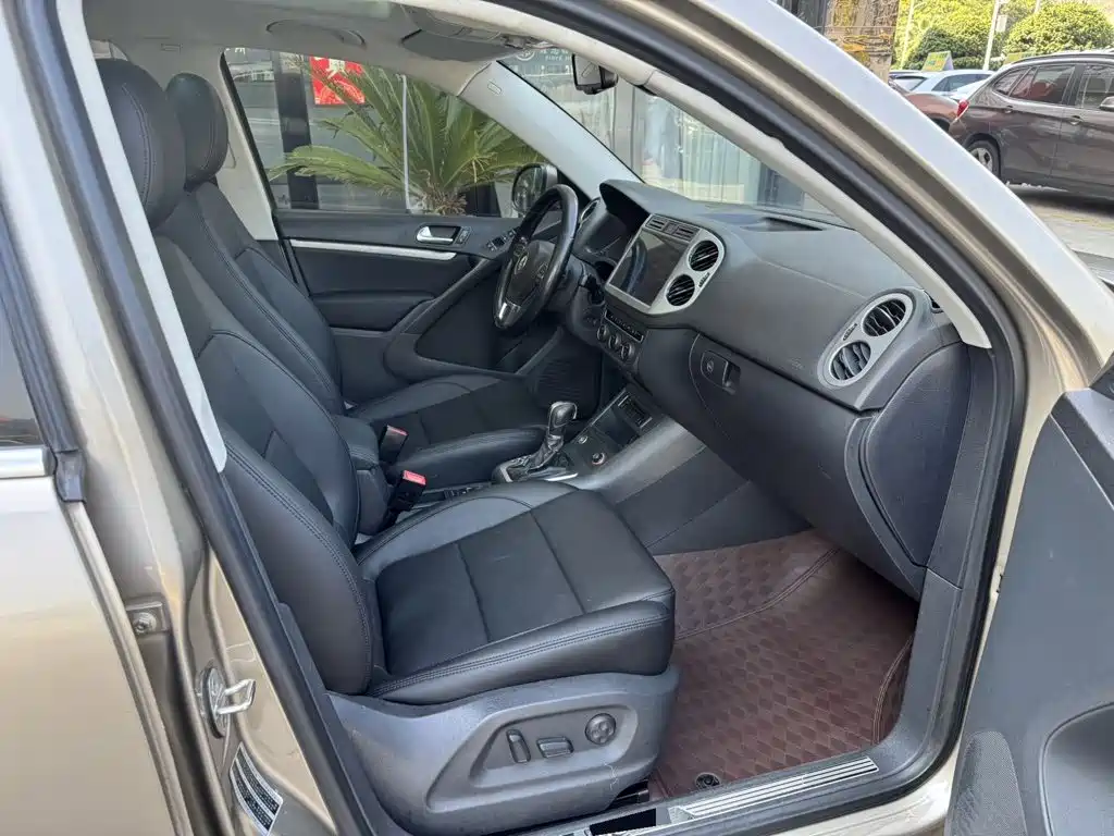 Volkswagen Tiguan — миниатюра 9