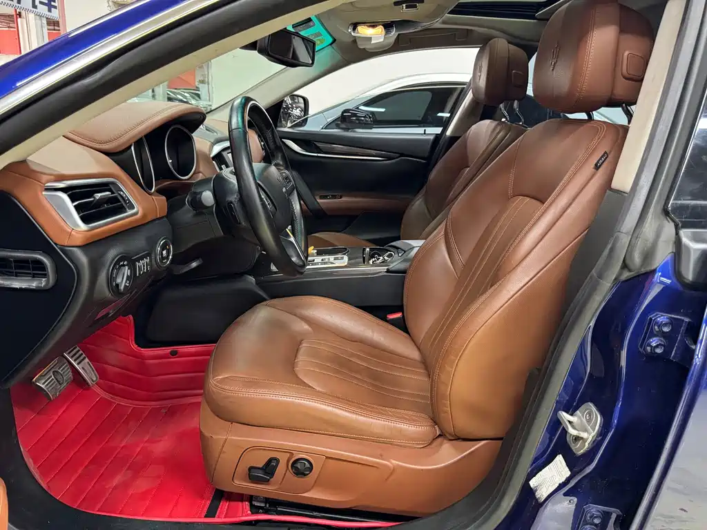 Maserati Ghibli 3.0T Standard Edition, фото 9