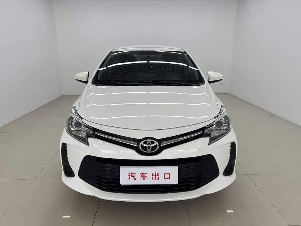 Toyota Vios 1.5 л 2023 г. Белый, пробег 28000 км