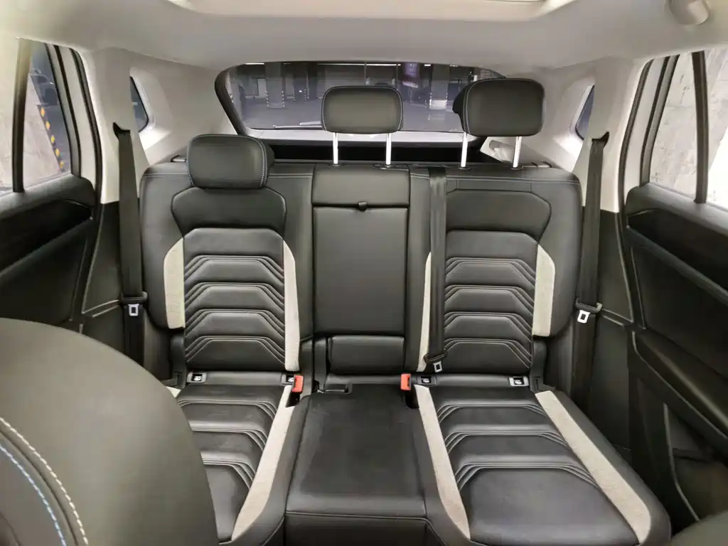 Volkswagen Tayron GTE — миниатюра 15