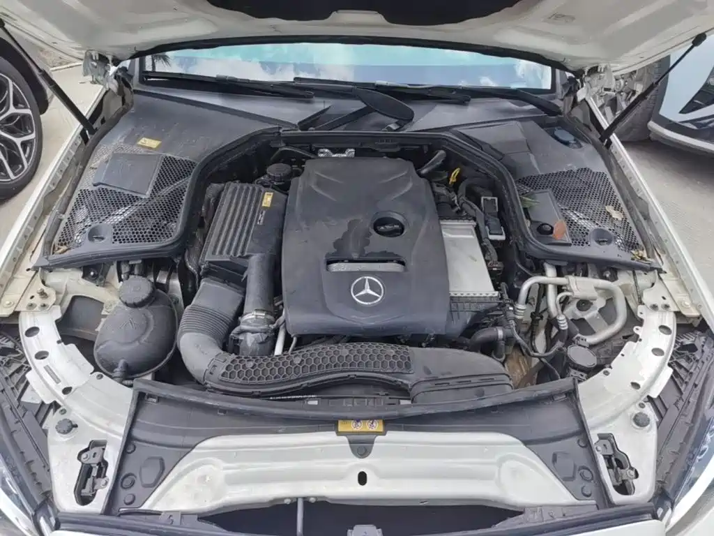 Mercedes-Benz C-Class (Import) — миниатюра 17