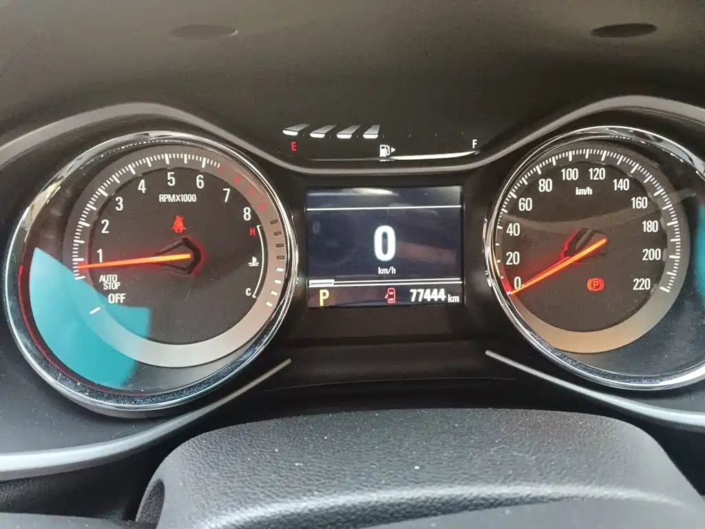Chevrolet Volando — миниатюра 12