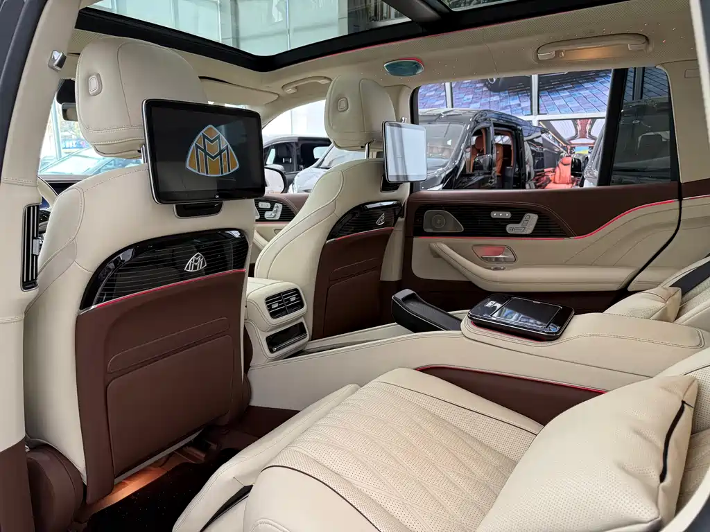 Mercedes-Benz GLS 2026 GLS 450 4MATIC Luxury