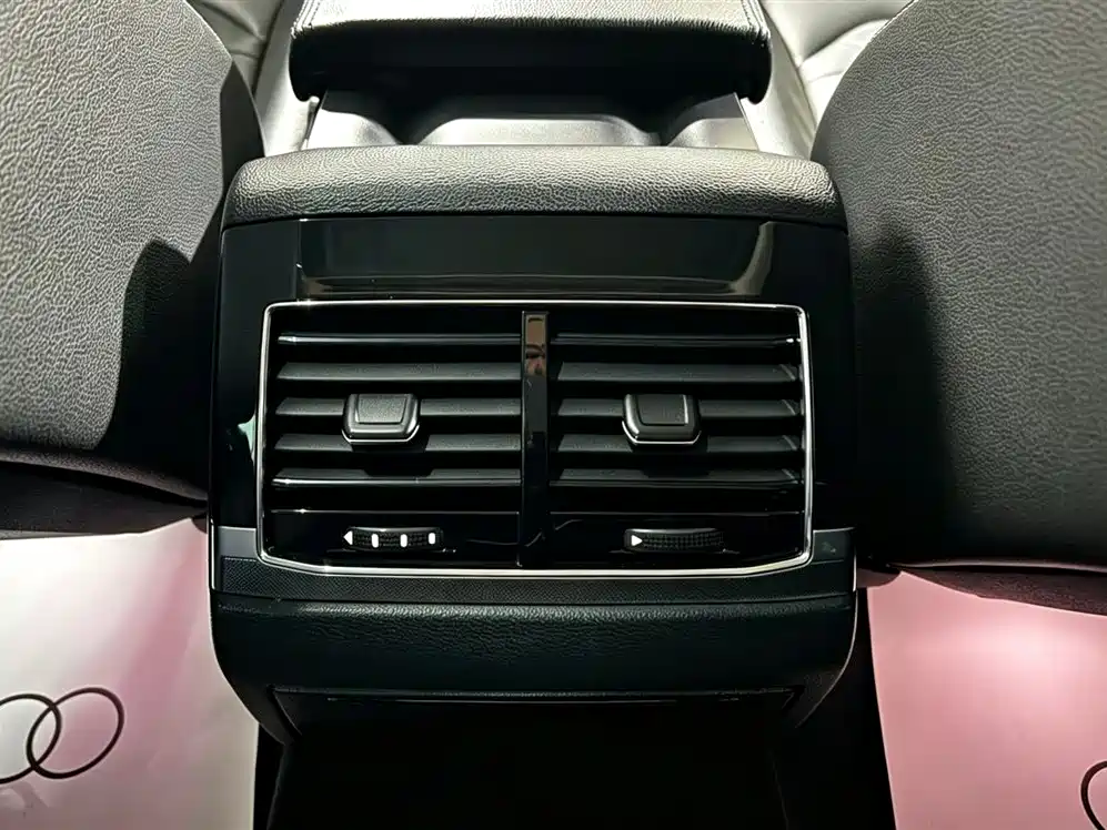 Volkswagen Phideon — миниатюра 16